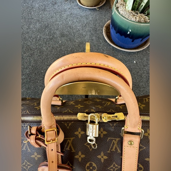 RESERVED🔥🔥Louis Vuitton Keepall Bandouliere 50🔥🔥 - Picture 5 of 14